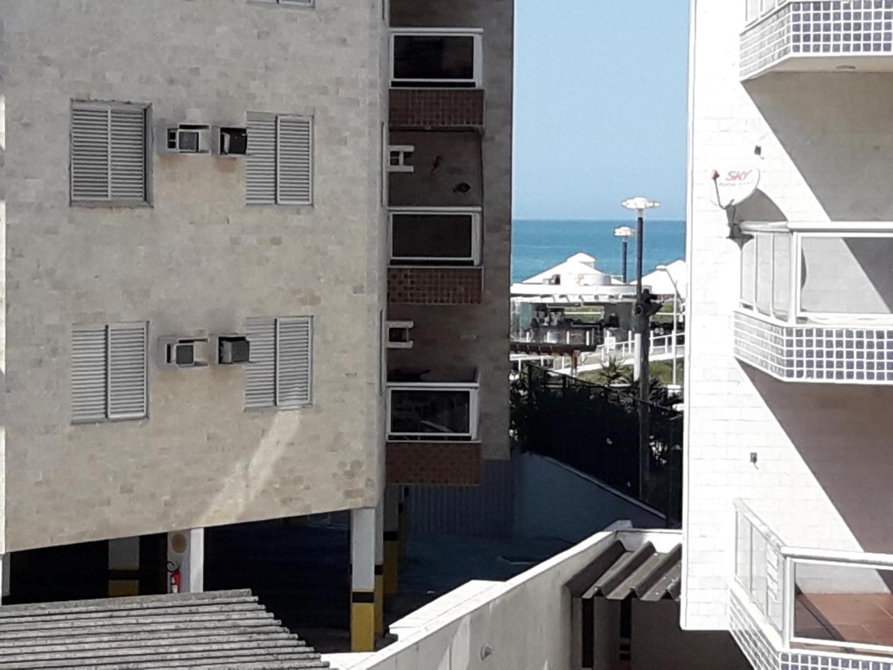 Apartamento Na Praia Do Forte カボ・フリオ エクステリア 写真